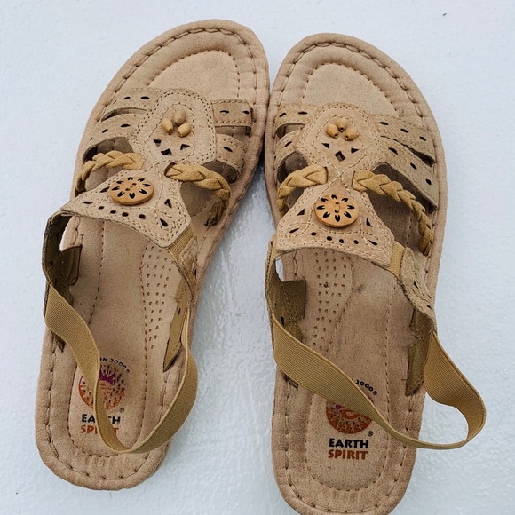 earth spirit sandals size 9